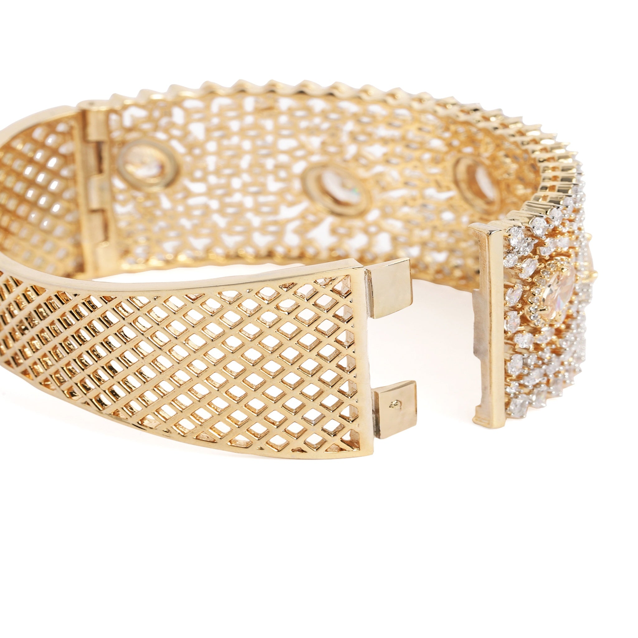 Women Cubic Zirconia Gold-Plated Kada Bracelet