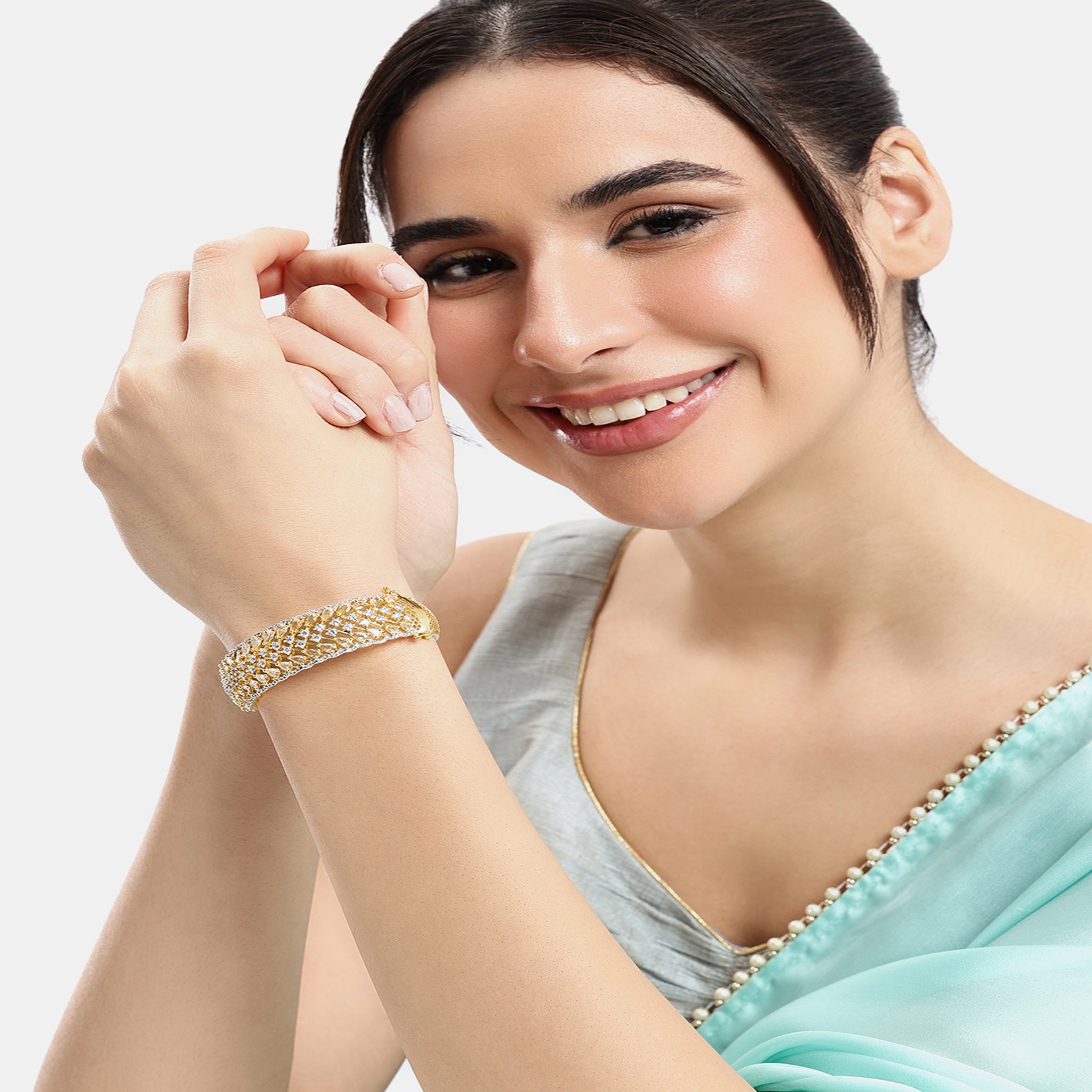 Women Cubic Zirconia Gold-Plated Kada Bracelet