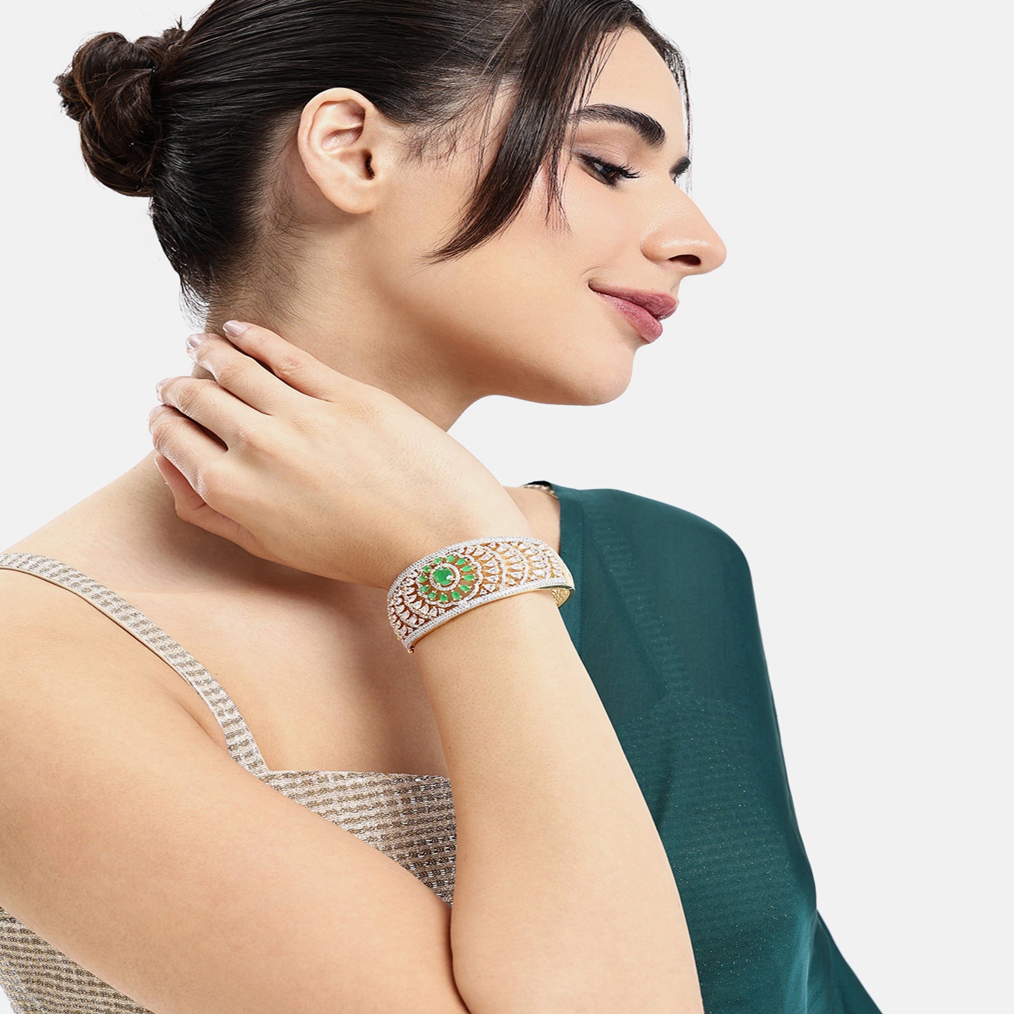 Women Cubic Zirconia Gold-Plated Kada Bracelet