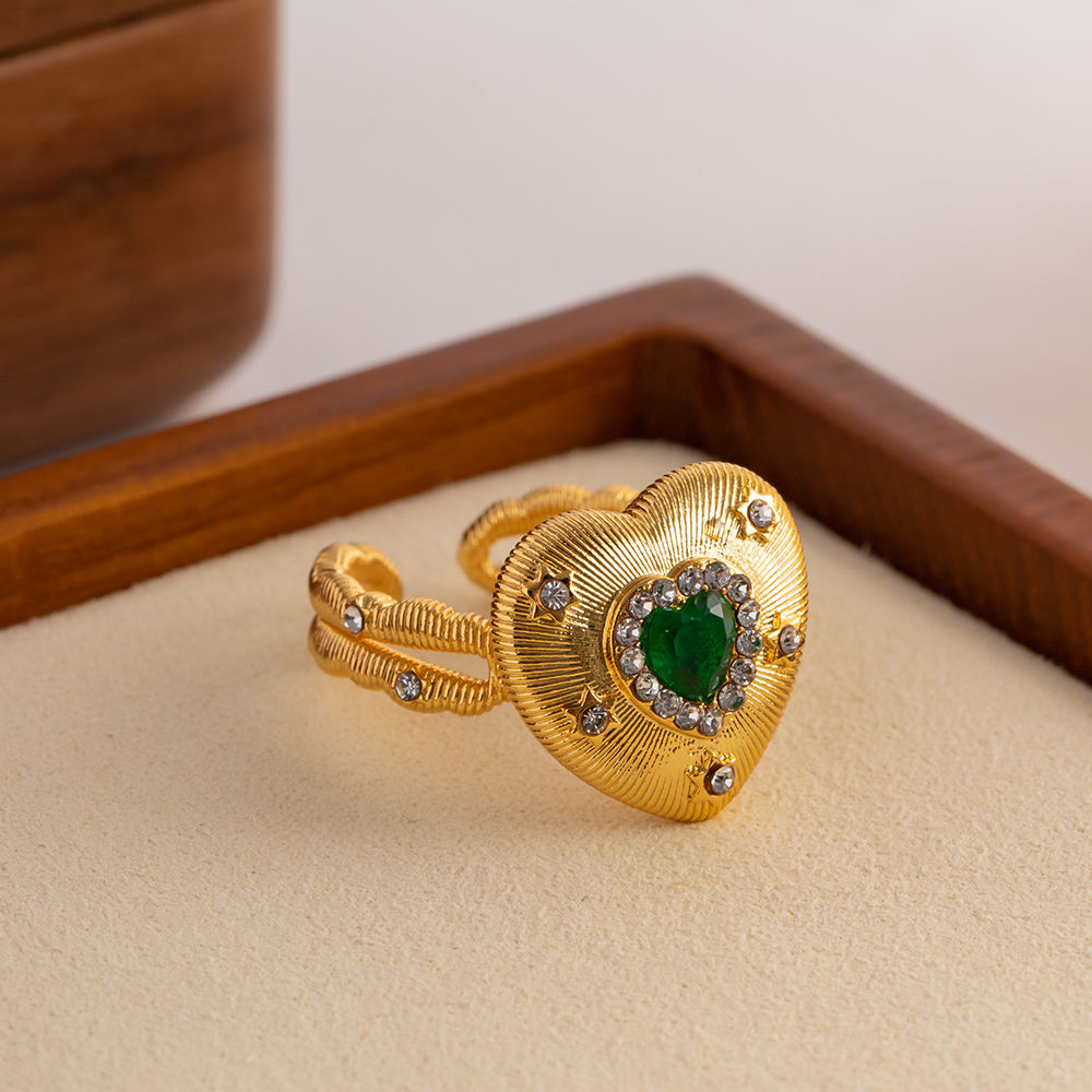 Kerensa Heart Statement Ring
