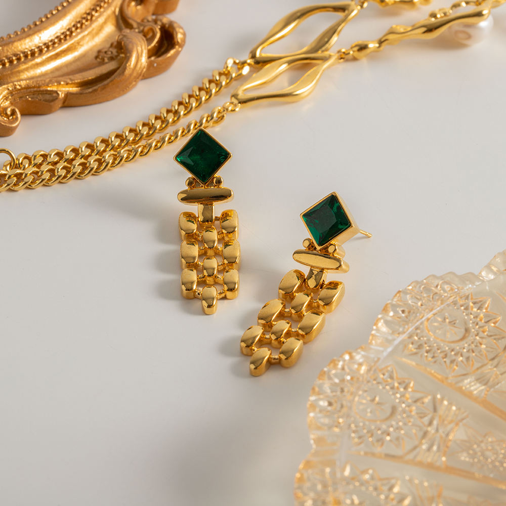 Lavish Giftz Audrey Emerald Drop Earring