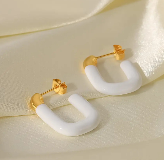 Lavish Giftz Nova White U-Shaped Stud Earrings